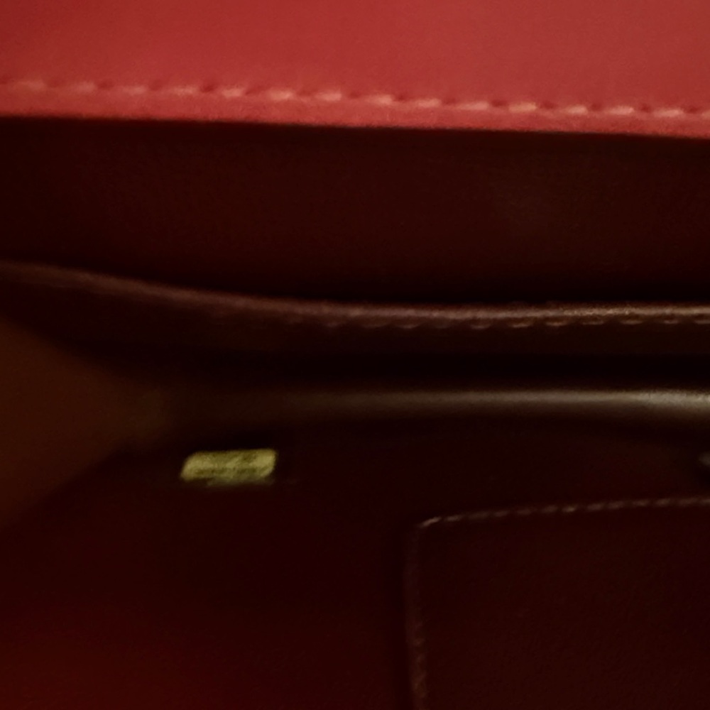 CHANEL Pink Quilted Crossbody Bag - Picture 7 of 10